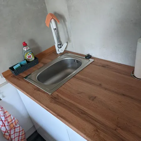 アパート Nezabudka 206, *